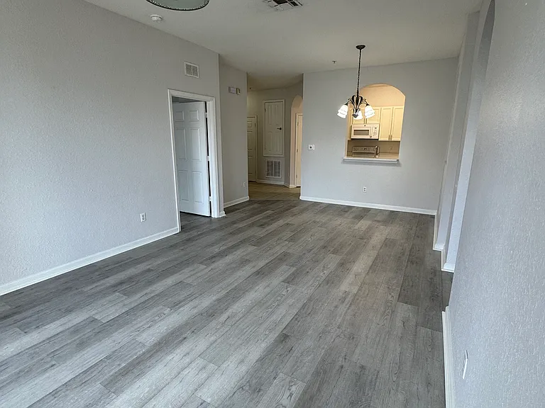 6402 Cava Alta Dr #403 — Photo 6
