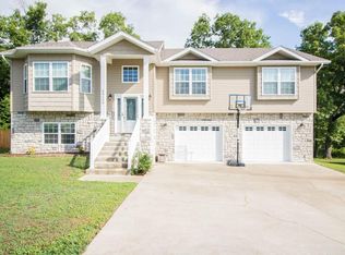 20125 Hardcastle Ln, Saint Robert, MO 65584