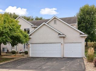 1536 Stonewood Ln, Eagan, MN 55122