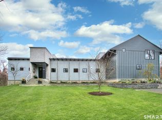 48 Green Meadow Lane, New Canaan, CT 06840