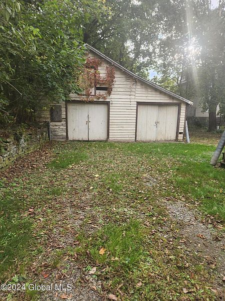4th image of 47 Cliff Street