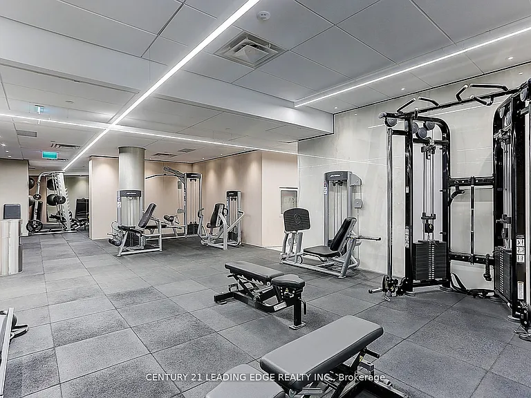 1001 Bay St #514 — Photo 42