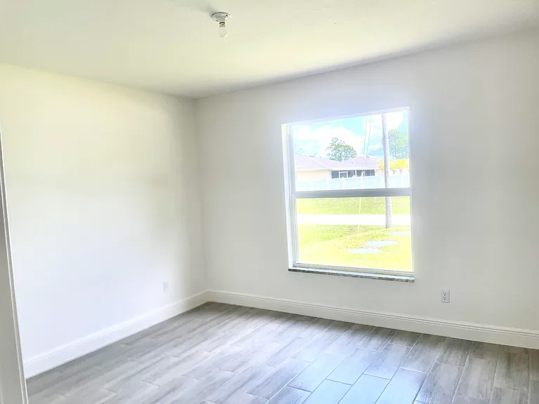 1260 Larkspur St SE — Photo 18