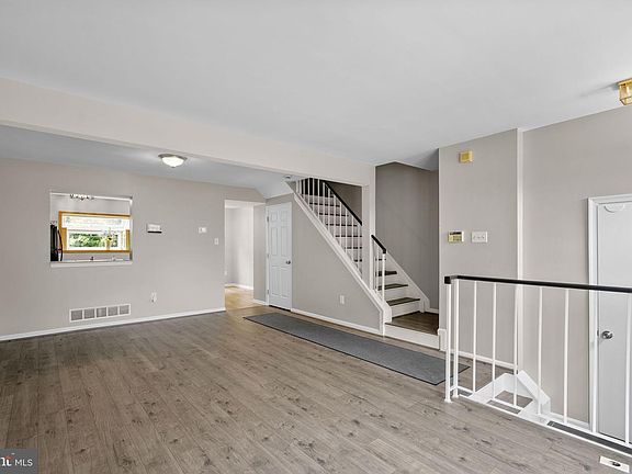 4th image of 14122 Oakpointe Dr