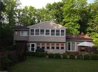 15650 Auburn Rd, Newbury, OH 44065