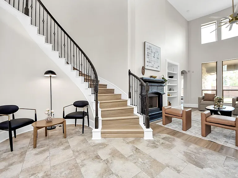 9815 Patricia Haven Ln — Photo 14