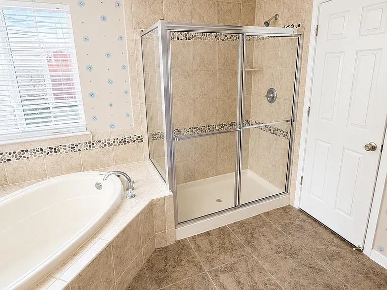 6006 Joseph Scott Dr — Photo 31