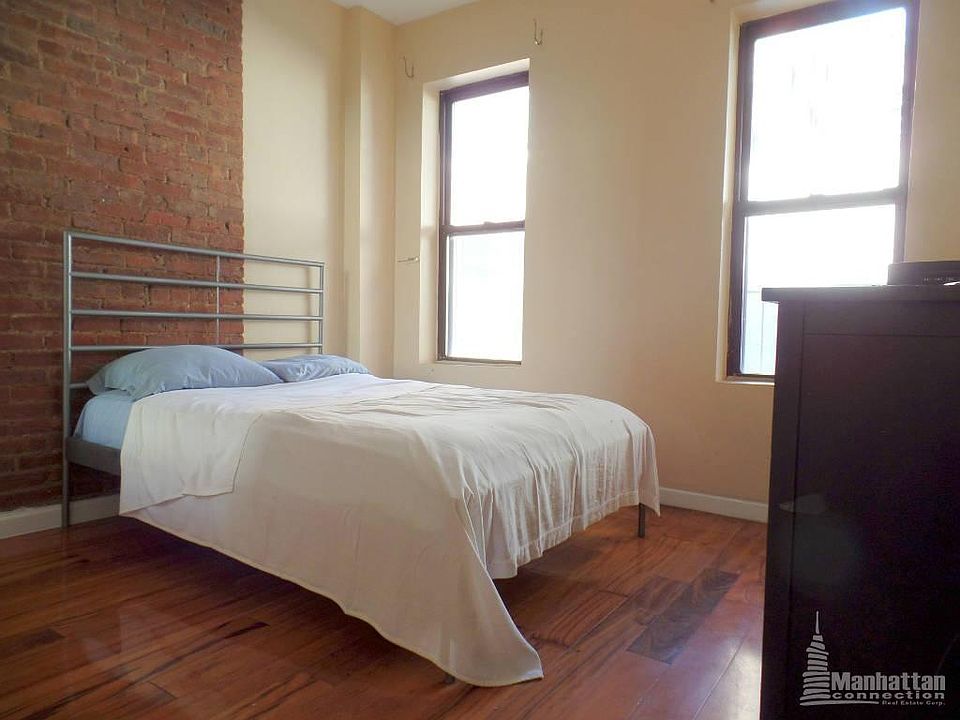 2nd image of 213 W 28th St APT 4