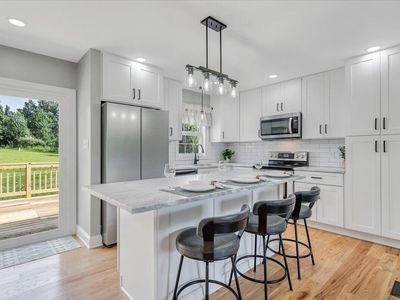 155 Mallard Cove Rd, Moneta, VA, 24121