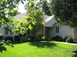 6871 Sunridge Ln, Holland, OH 43528