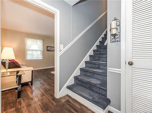 3rd image of 8313 Nathanael Greene Ln