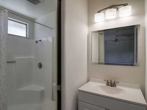 4th image of 8459 Garber Greens Ct