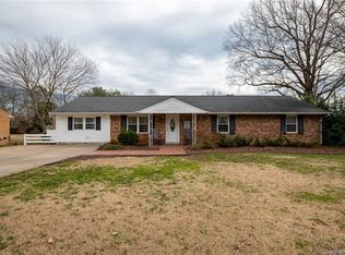 204 Roxford Rd, Kings Mountain, NC 28086