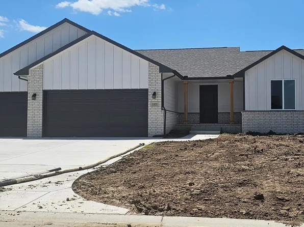 1831 S Lynnrae St, Wichita, KS 67207