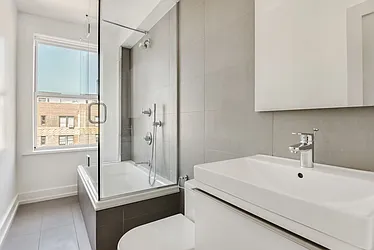 Rented by Akelius Real Estate Management