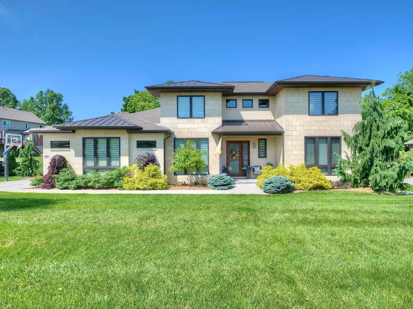 810 Pointe Dr, Crescent Springs, KY 41017