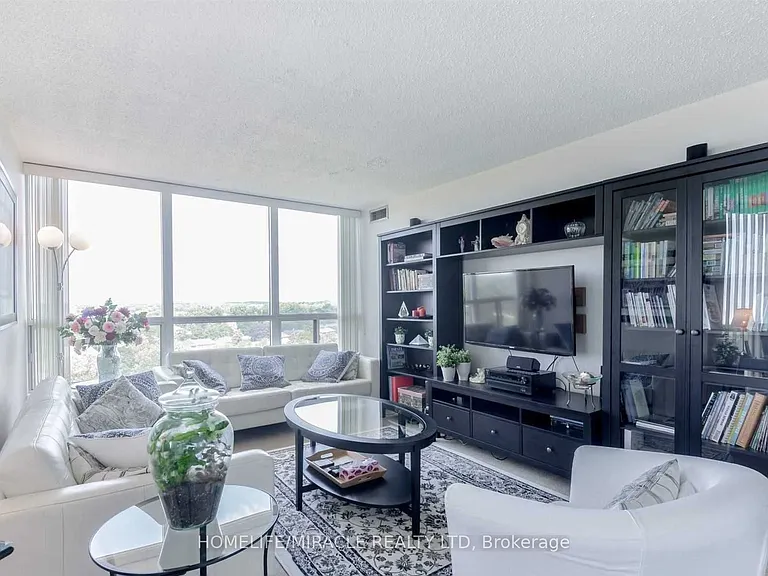 12 Laurelcrest St #902 — Photo 9