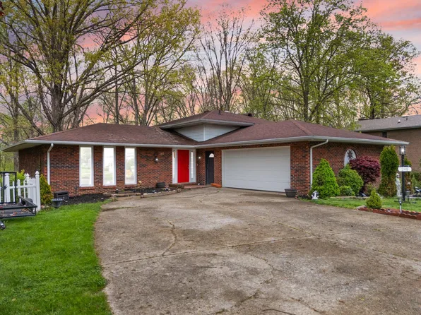 248 Bellefonte Cir, Russell, KY 41101