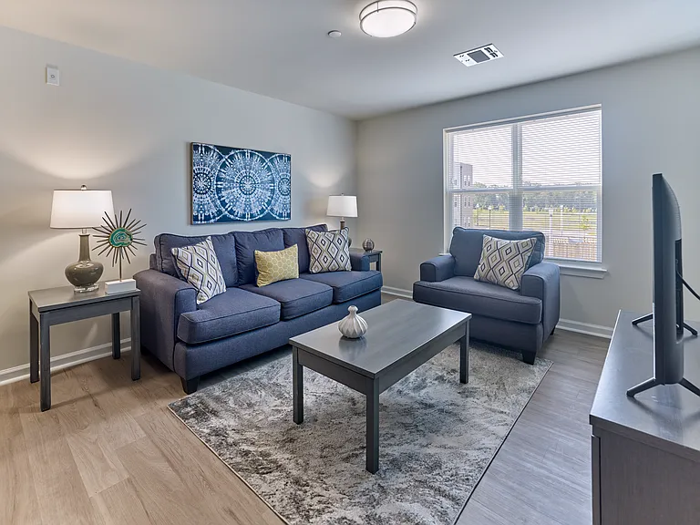 Uplands Apts — Photo 7