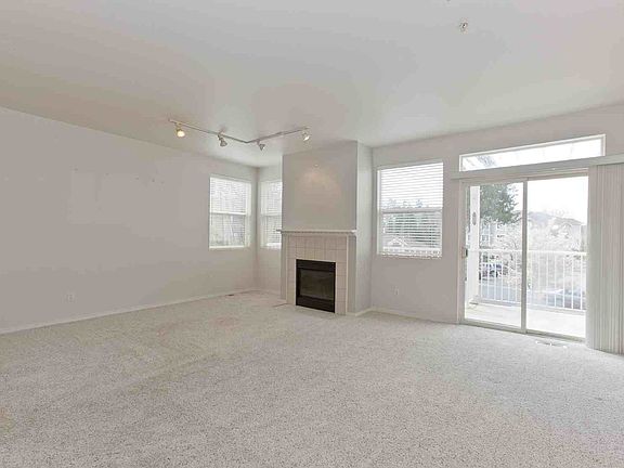 Spacious living room with gas fireplace