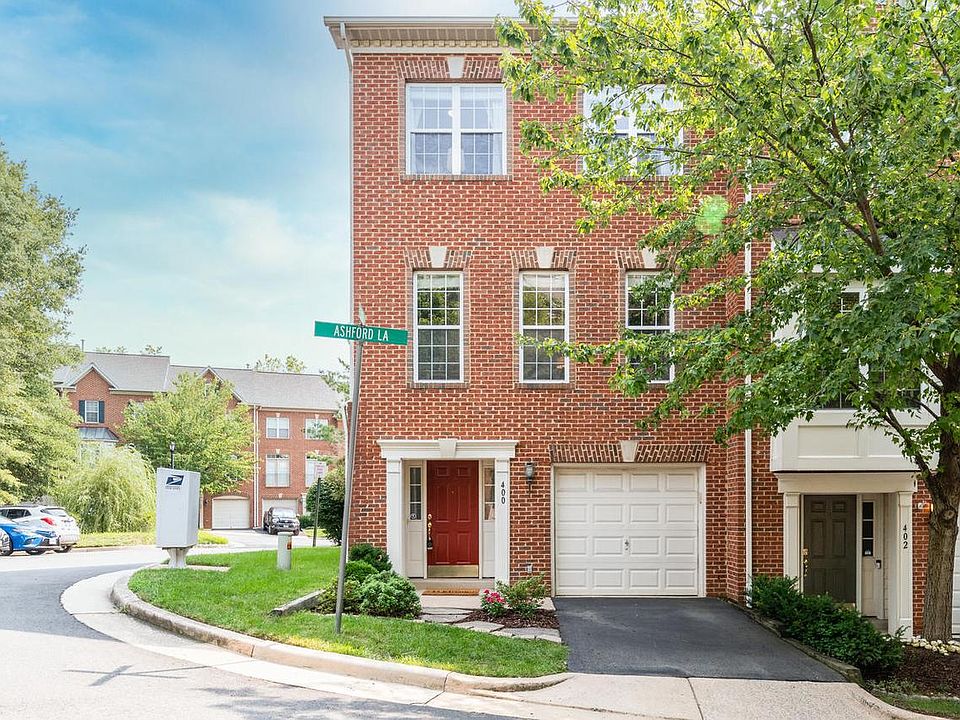 1st image of 400 Ashford La