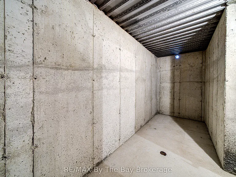 169 Allegra Dr — Photo 29