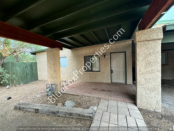 2nd image of 3318 E Bellevue St #A