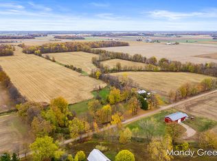 656 W Bippley Rd, Lake Odessa, MI 48849