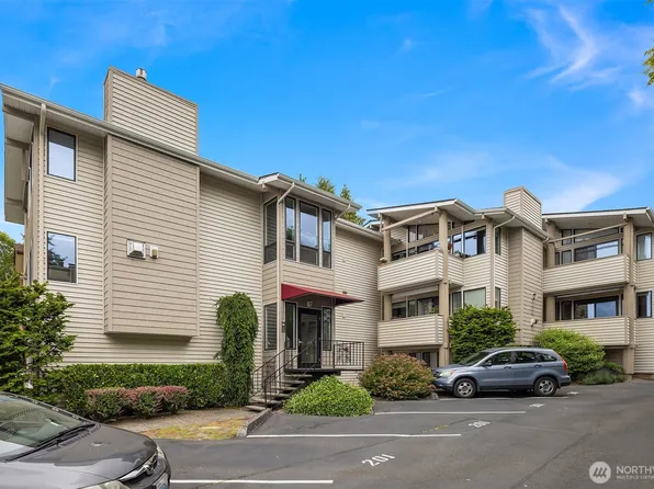 335 3rd Avenue S #203, Edmonds, WA 98020