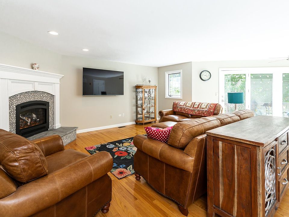 153 Coffin Road UNIT 32, Epping, NH 03042 Zillow