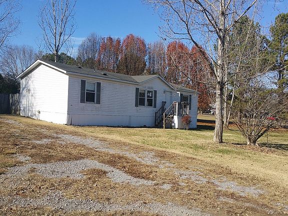 3rd image of 903 Fireside Cir