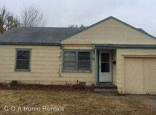 1921 S Edgemoor Dr, Wichita, KS 67218