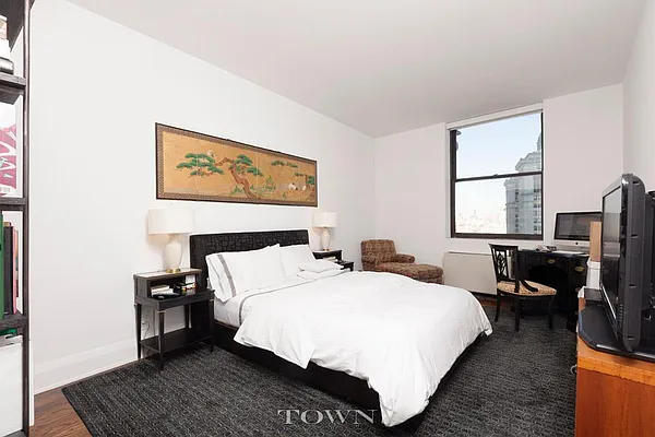 Rented by Town Residential | media 21