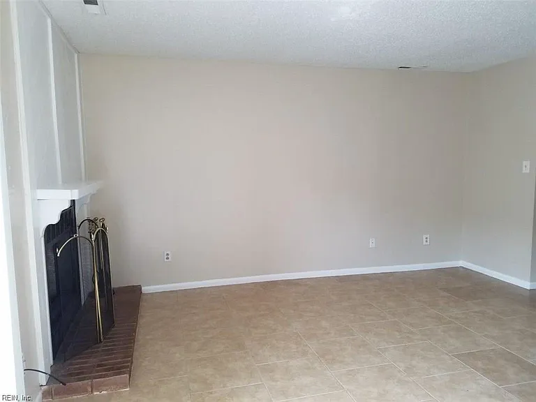 3647 Smokey Chamber Dr — Photo 30