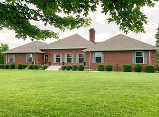 105 Hubert Siler Rd, Williamsburg, KY 40769