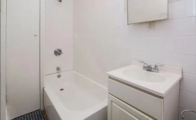 Rented by The Realty Guardian LLC | media 5