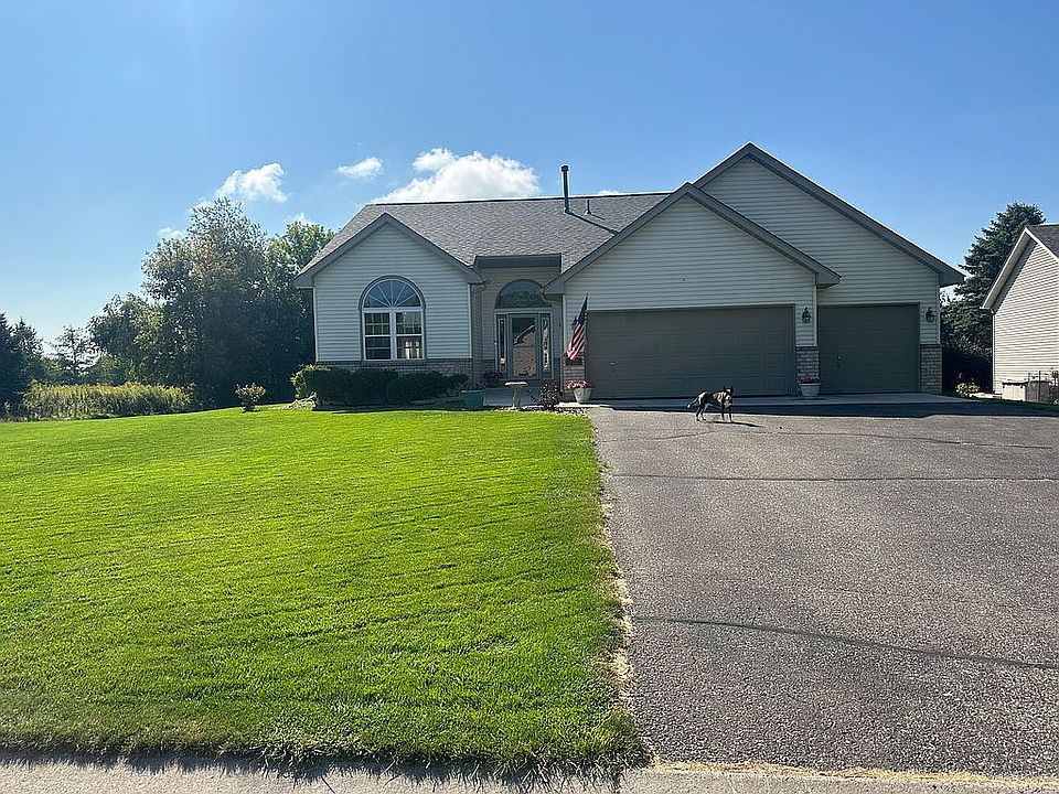 1st image of 3748 Oxford Dr