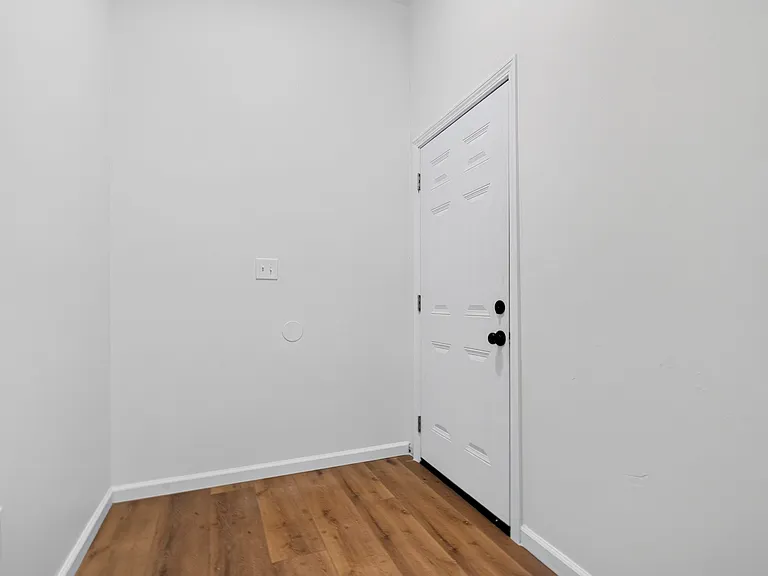 3647 Wisconsin Ave — Photo 13
