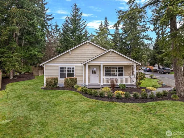 398 Nooksack Pl, La Conner, WA 98257