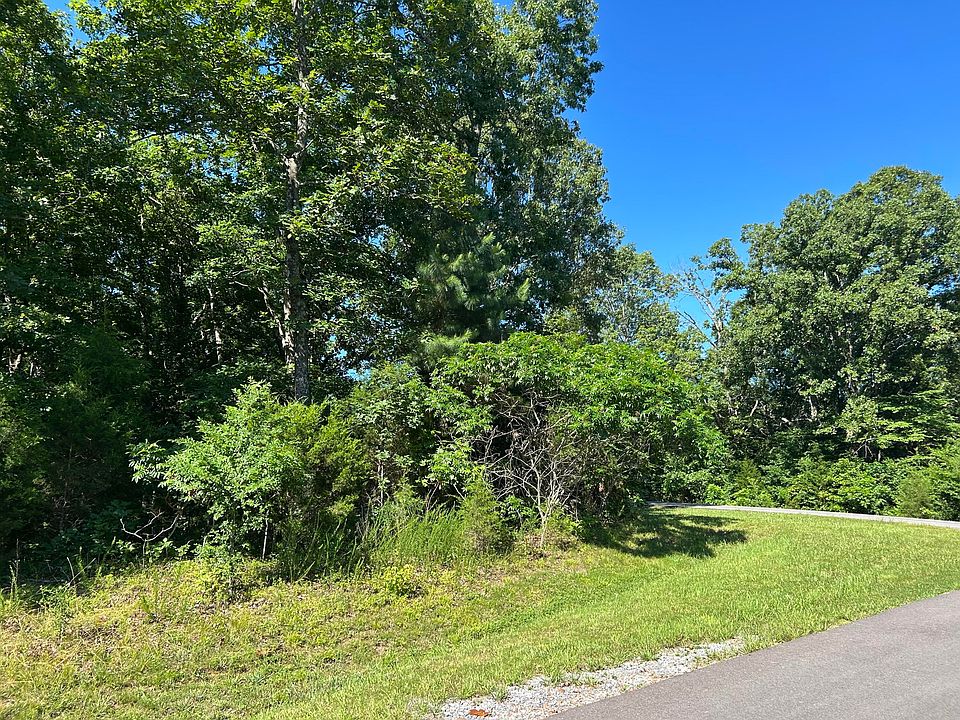 2nd image of 131 Deepwood Dr