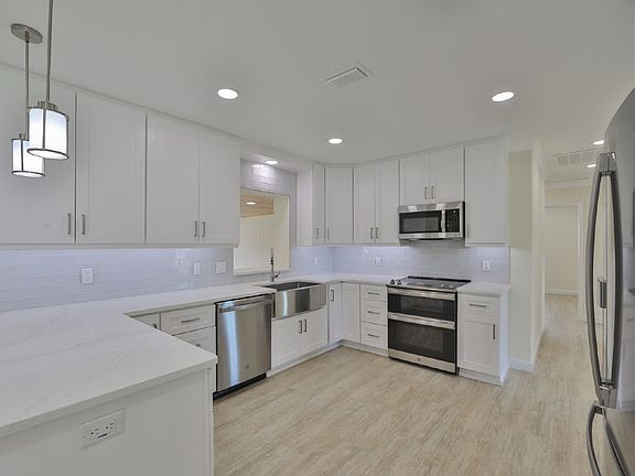 3rd image of 5941 4th Ave N