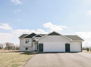 456 Delta Queen Ave, Prescott, WI 54021