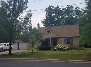 512 E 3rd St, Monticello, MN 55362