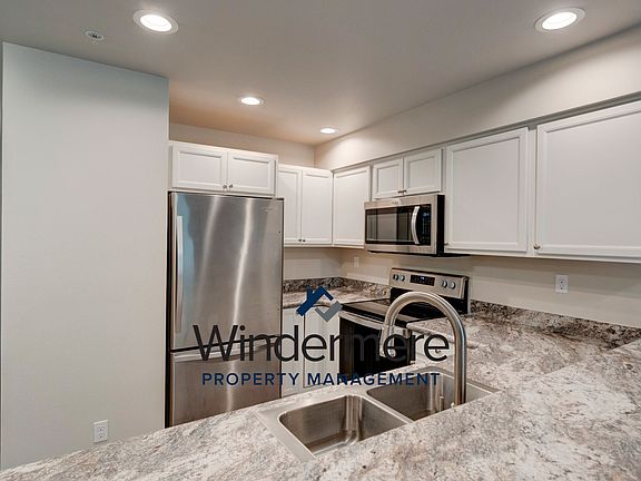 2nd image of 1621 SW Mulberry Pl #D102