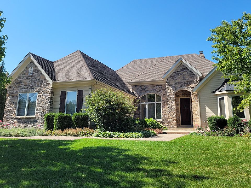 1st image of 7165 Longmoor Dr