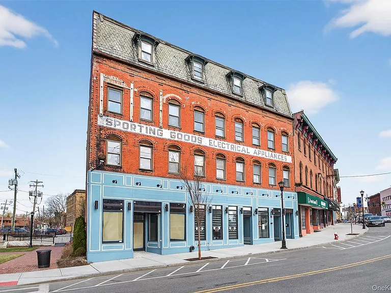 23 W Main St #1 — Photo 23