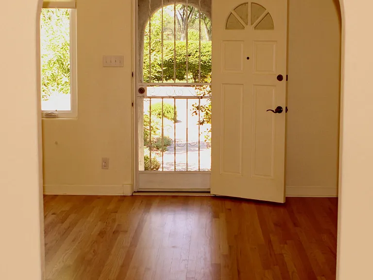 442 Chacoma Pl SW — Photo 11