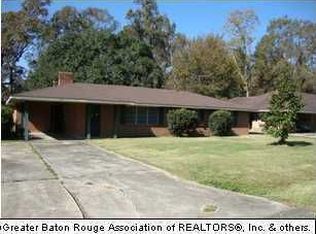 8855 Gov Pleasant Dr, Baton Rouge, LA 70811