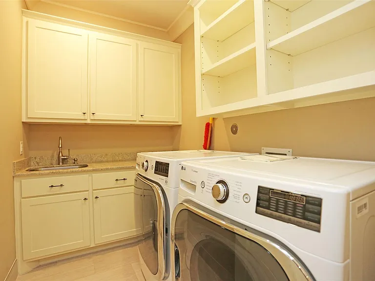 1611 Wakefield Dr — Photo 27