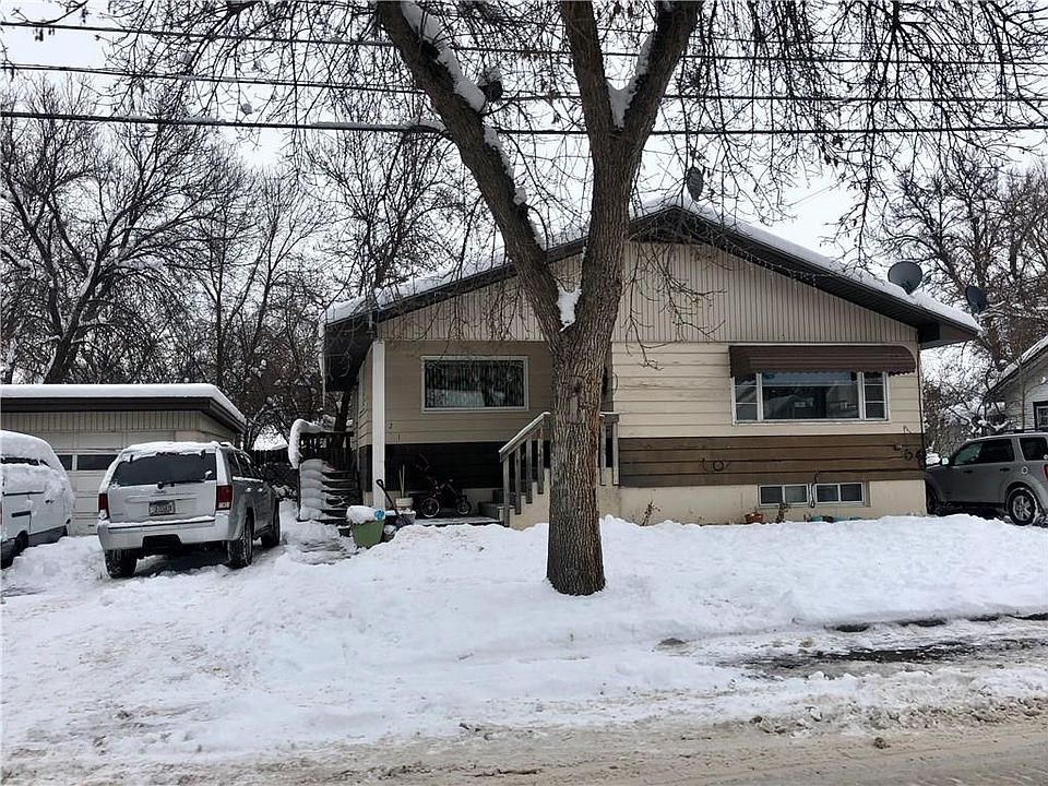 1st image of 444 Alderson Ave